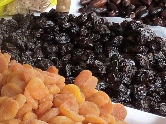 dry-fruit-394070_1920.jpg