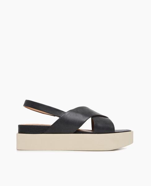 serena sandal