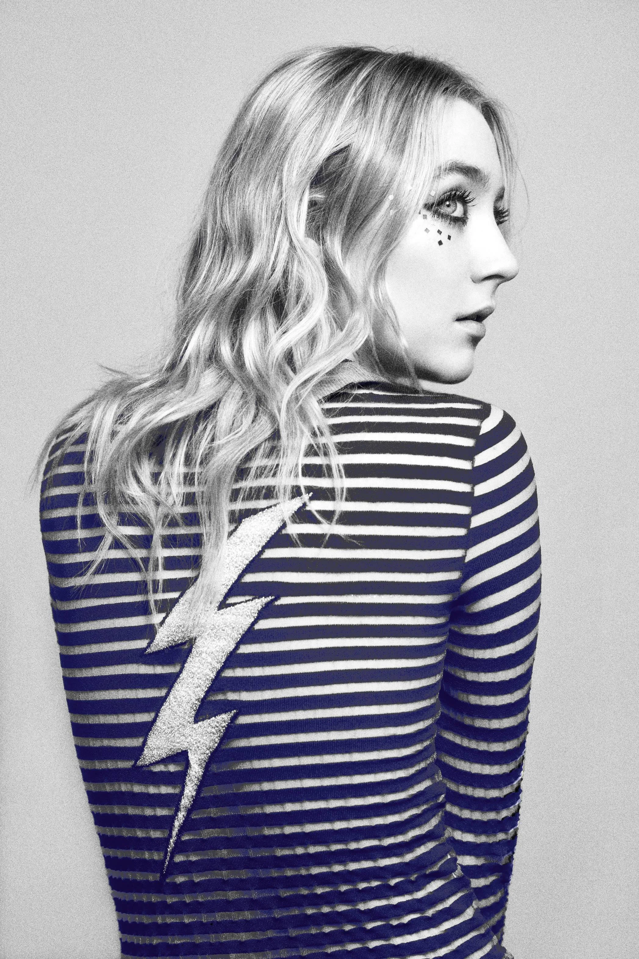 Saoirse Ronanページ Saoirse Ronan Is Leading the New Wave | Backstage
