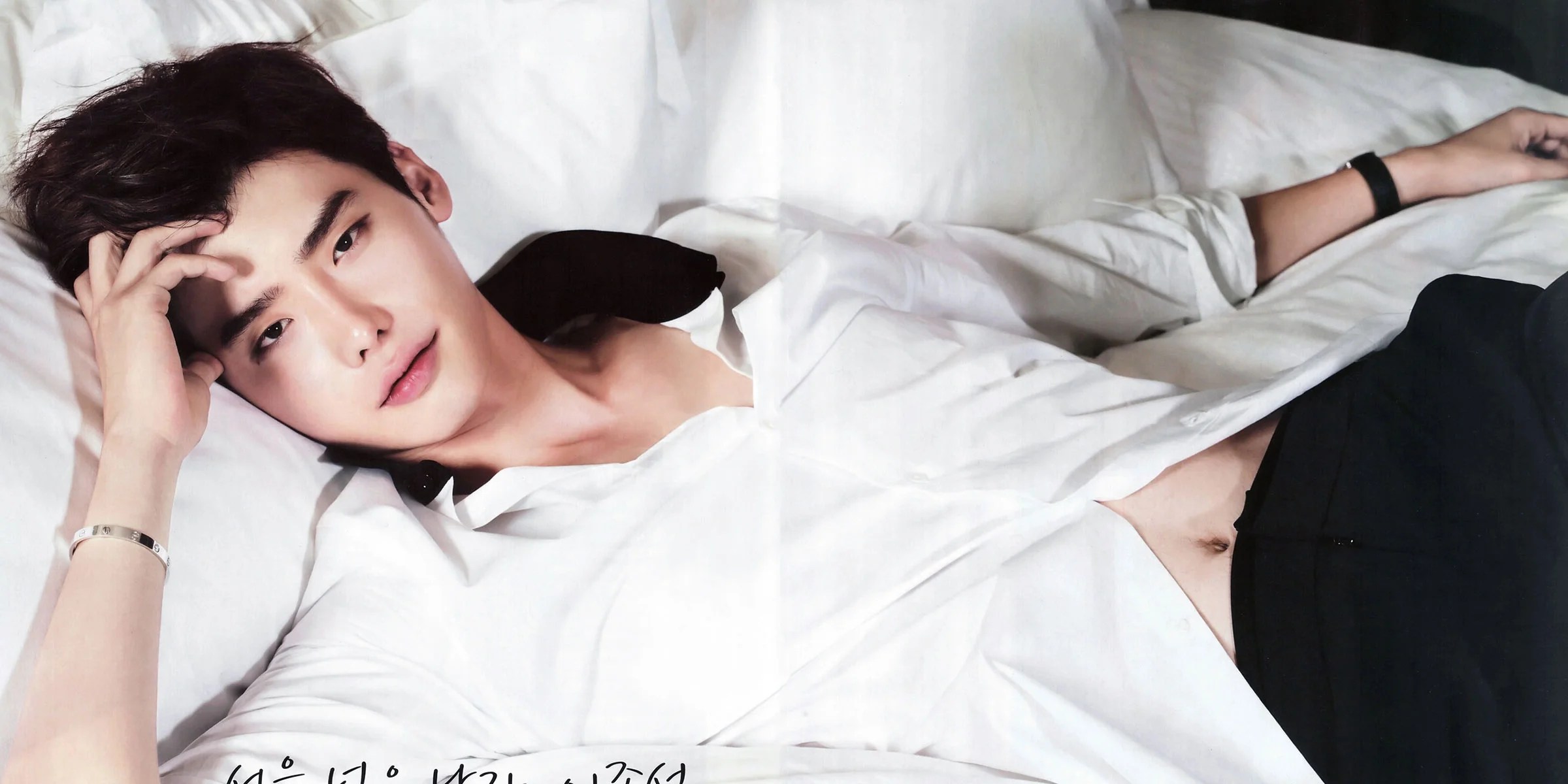Lee Jong Suk торс