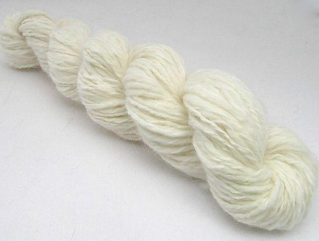 Liz's HandSpun Angora Merino - White - Fiber to Yarn