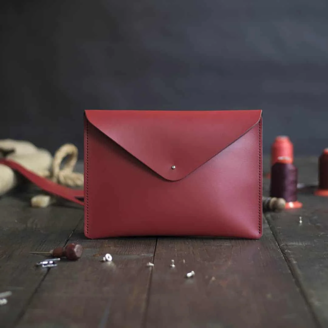 leather envelope clutch