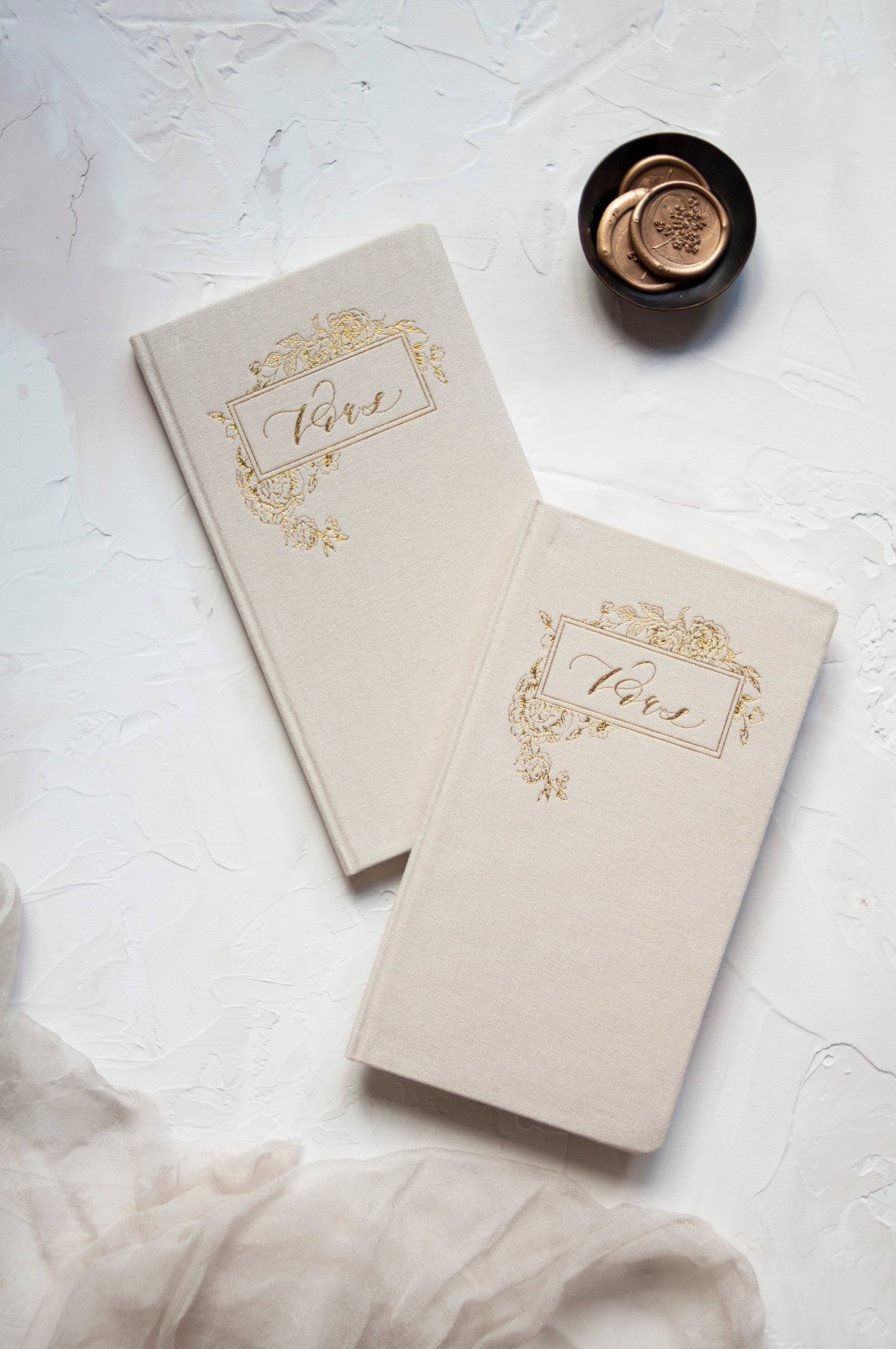 Vow Books Wedding Keepsakes 2 Books Bride & Groom Linen Paperbacks Vow Renew 