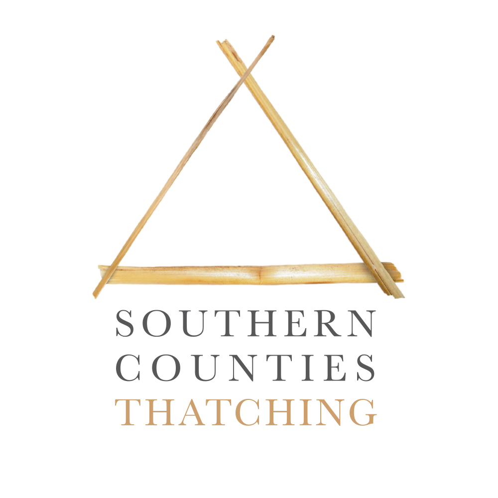 Southern Counties Thatching Ltd: Master Thatcher in Wiltshire, Somerset and Devon