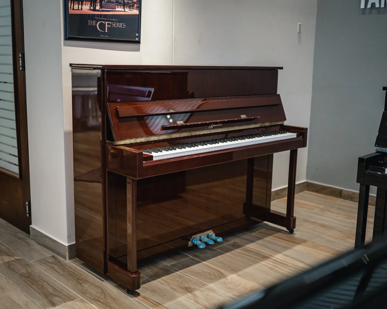 Pearl River Up 118 R2 Upright Piano Sm Piano Gallery