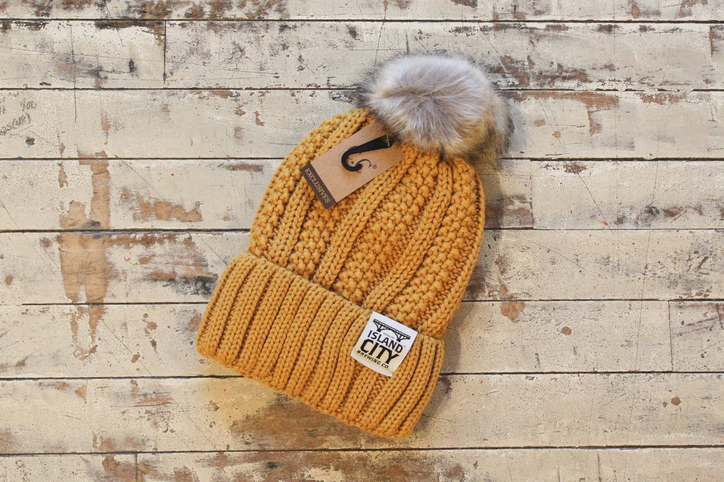 Winter Pom Beanie — Island City 