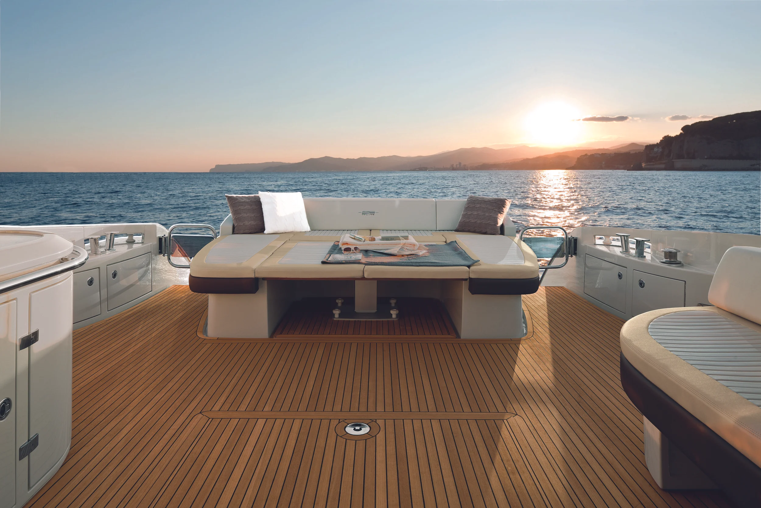 Azimut 62s