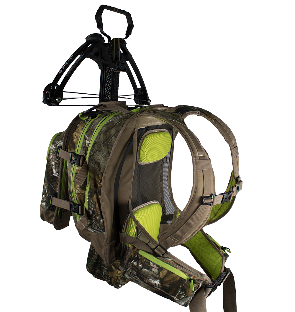 front hunting pack