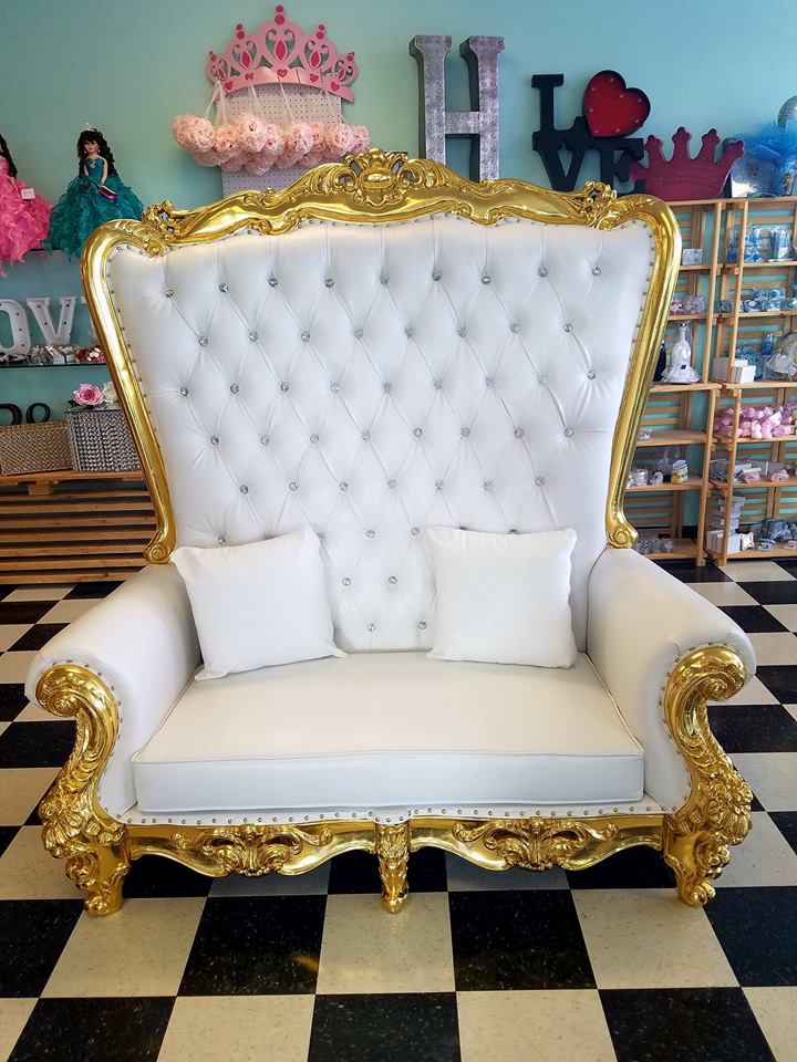 King and Queen Thrones and Loveseats — Hamburger's Party Rentals