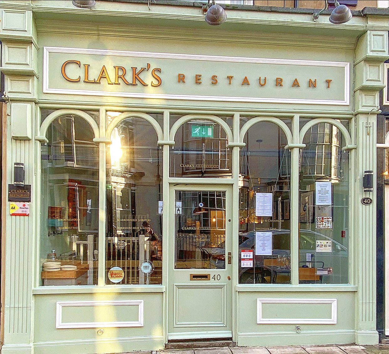 Susurro superficial temporal Home — Clark's Restaurant