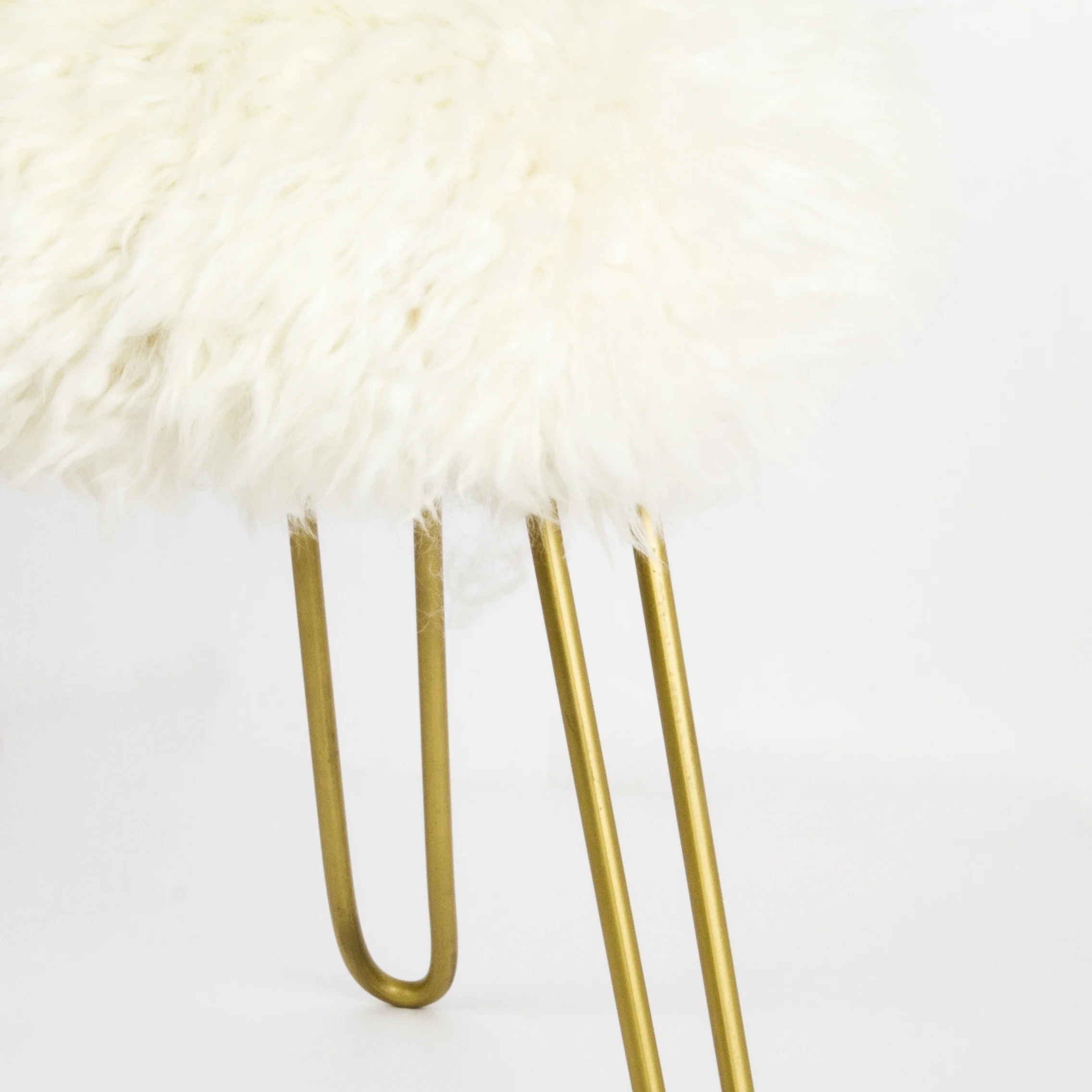 Small Sitting Bench Sheep Wool Origen Patagonia Design