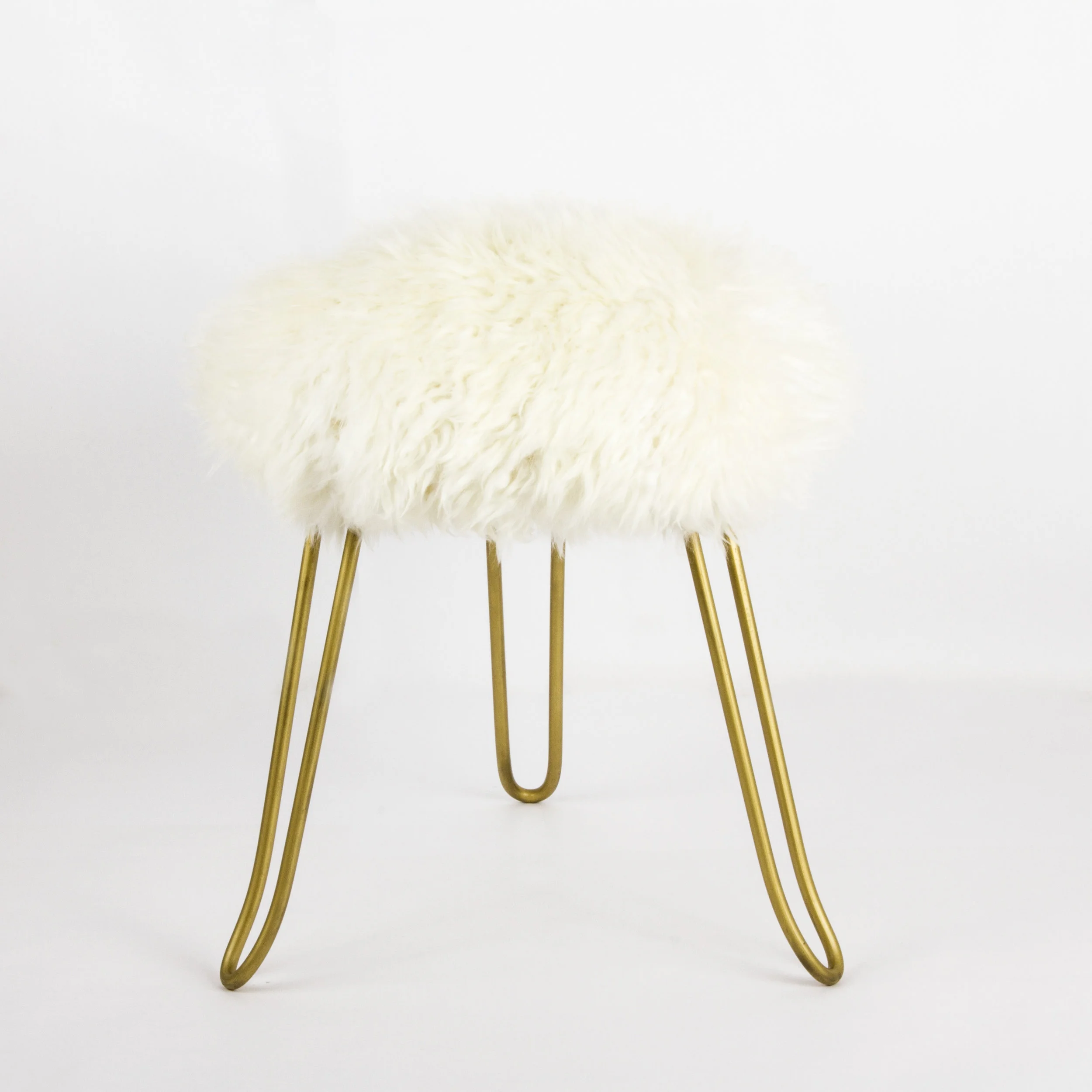 Small Sitting Bench Sheep Wool Origen Patagonia Design
