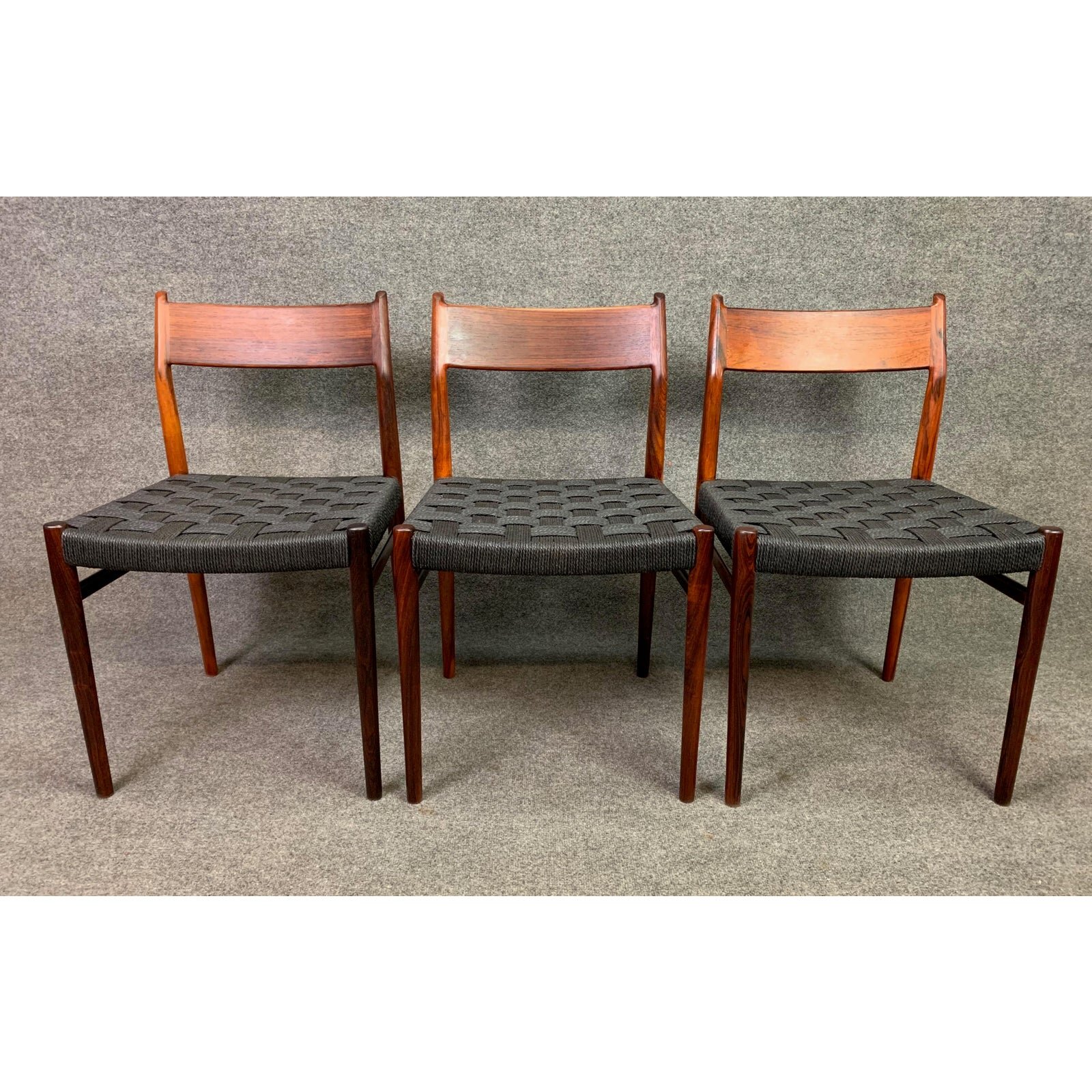 Set Of Six Vintage Mid Century Danish Modern Rosewood Dining Chairs Model 418 By Arne Vodder For Sibast Aymerick Modern