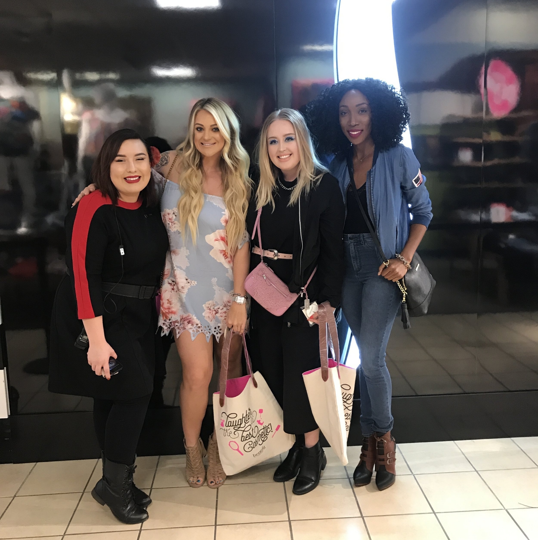 非常感谢丝芙兰·埃斯孔迪多(Sephora Escondido)拥有我! 