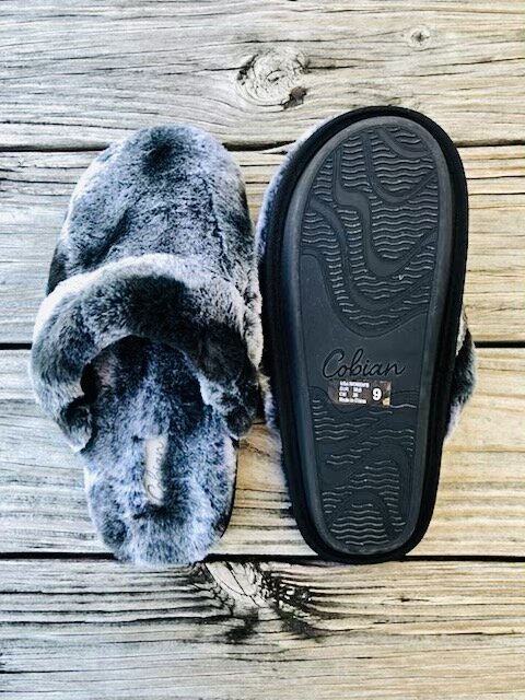 fuzzy mule slippers