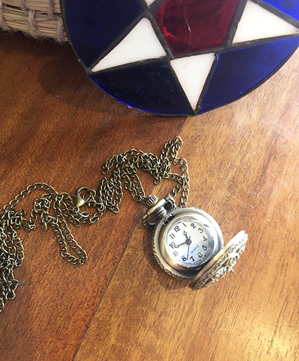 womens pocket watch