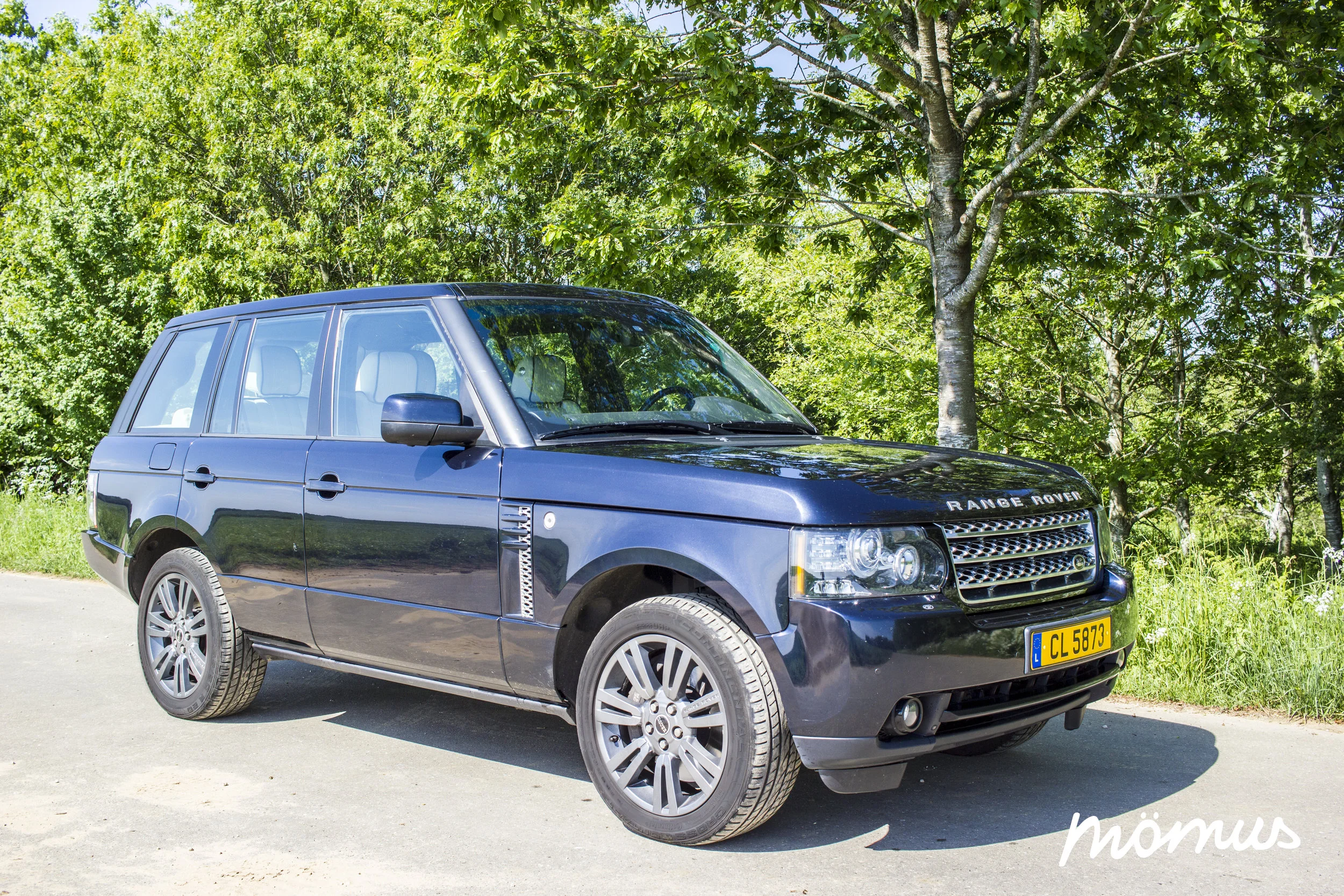 2012 Range Rover Vogue Tdv8 Black Editon Momus