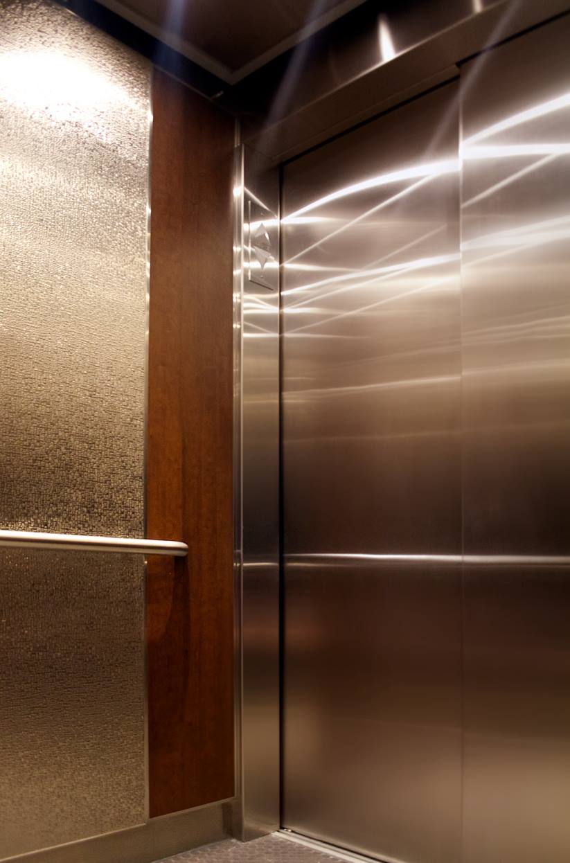 522 King St W-Front Door.jpg