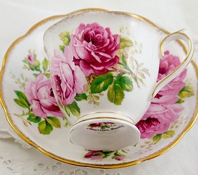 Vintage Royal Albert Cup Saucer Tea American Beauty Rose England