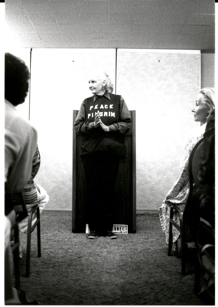 PPphotos_Speaking in AisleLowRes.jpg