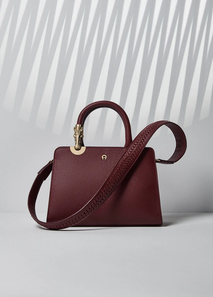 Aigner Сумки Официальный Интернет Магазин