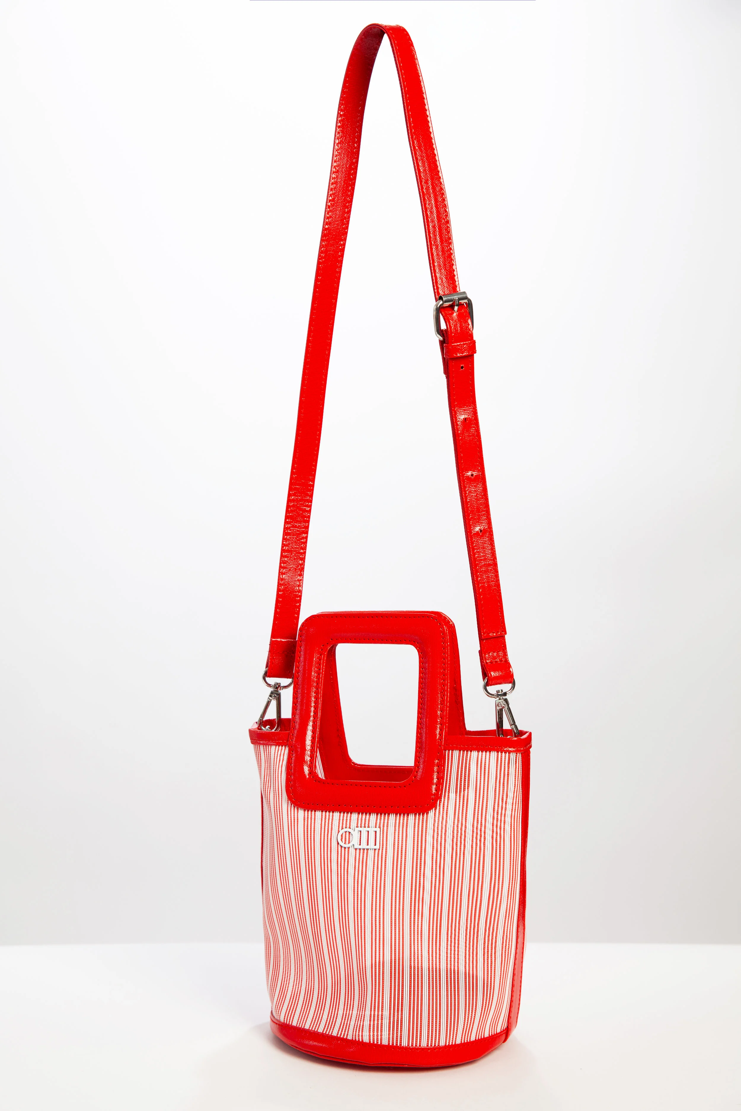 red mesh bags