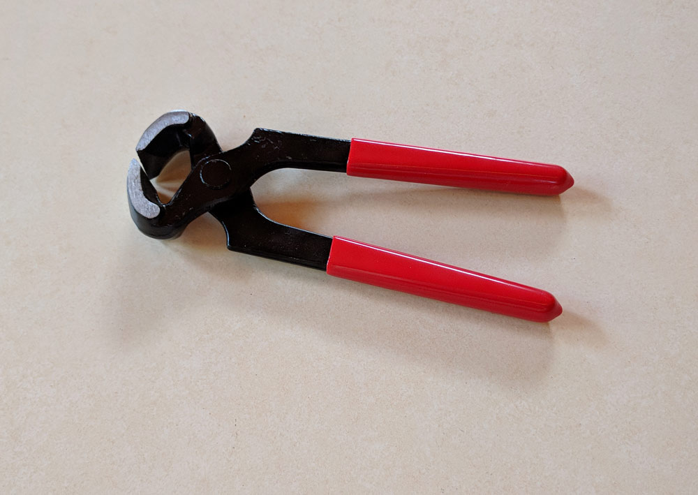 nail remover pliers