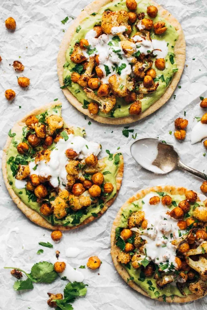 roasted-veggie-pita-with-avocado-dip