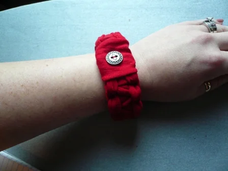t-shirt-bracelet-15.jpg