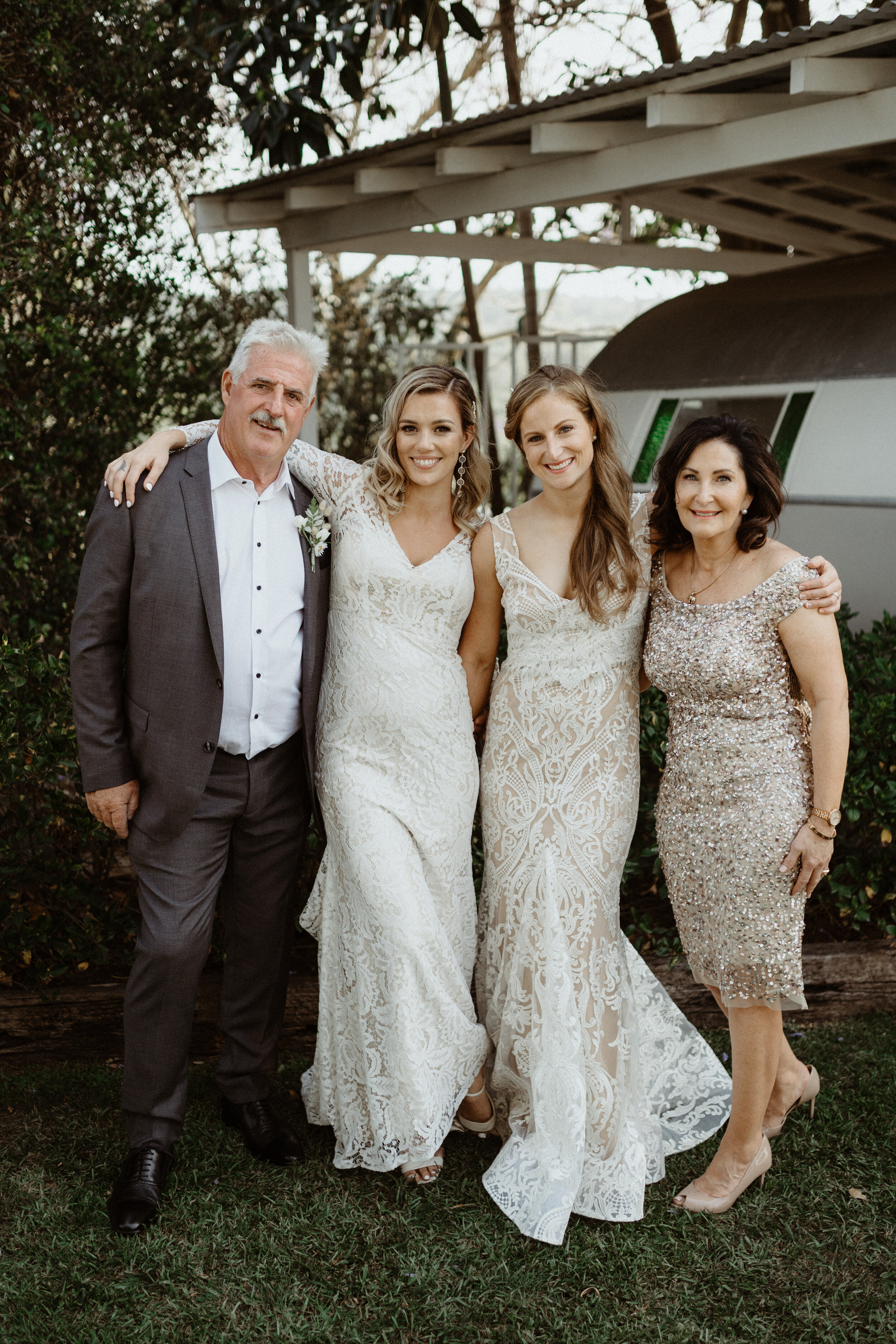 em&lou0371a.jpg