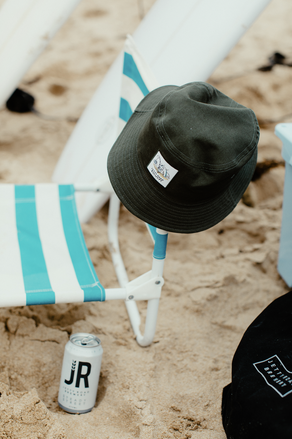 as colour bucket hat