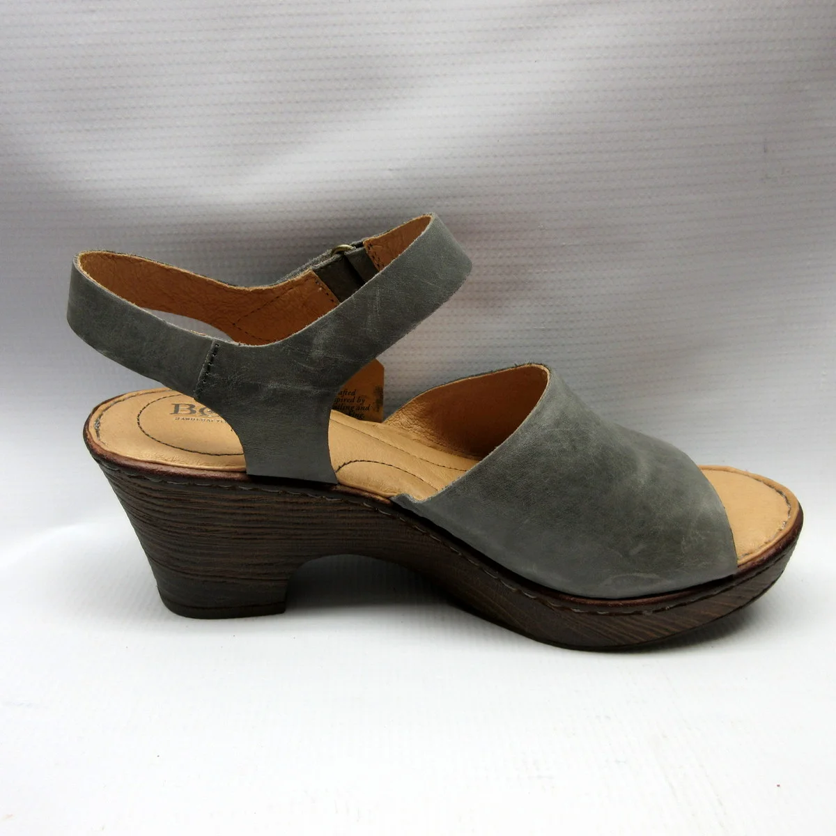 born canna sandals