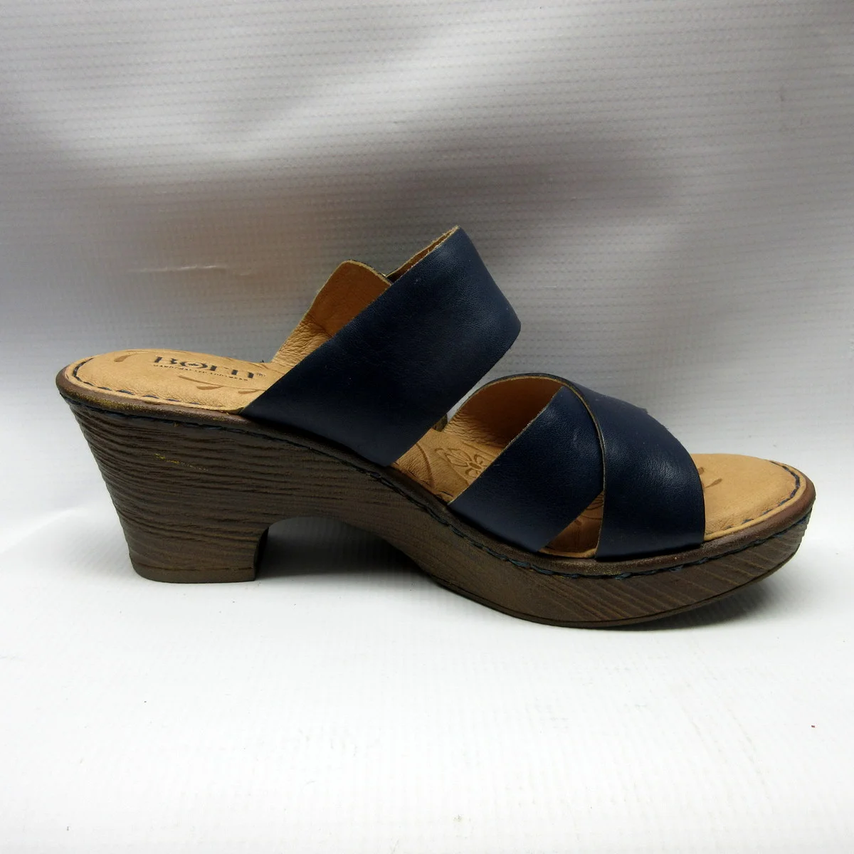 born navy sandals