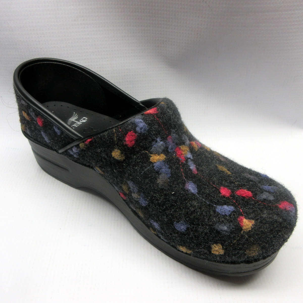 size 38 in dansko shoes