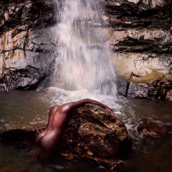 græ(第二部分-13两只狗)_Moses Sumney.jpg