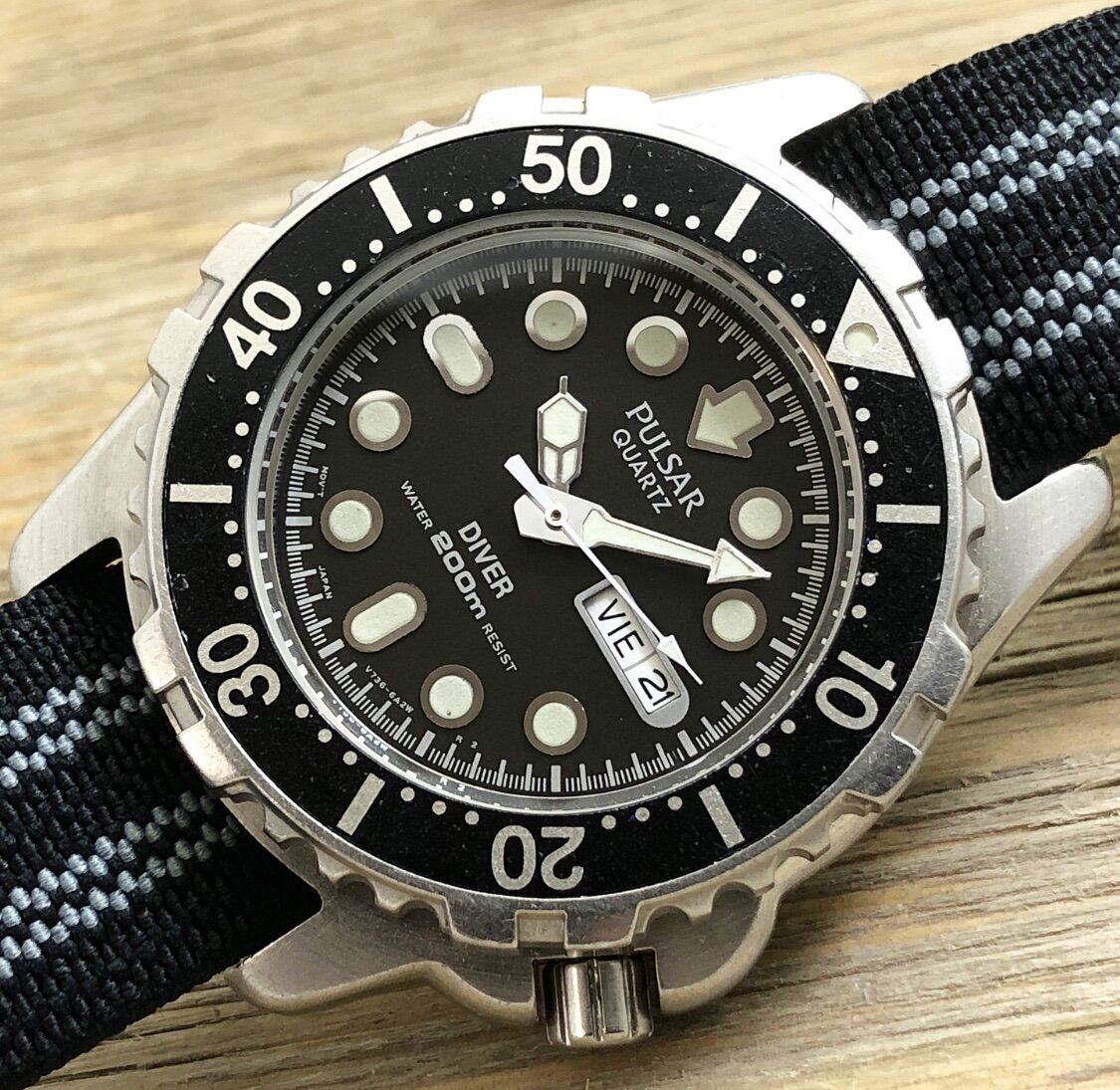 pulsar divers watch 200m