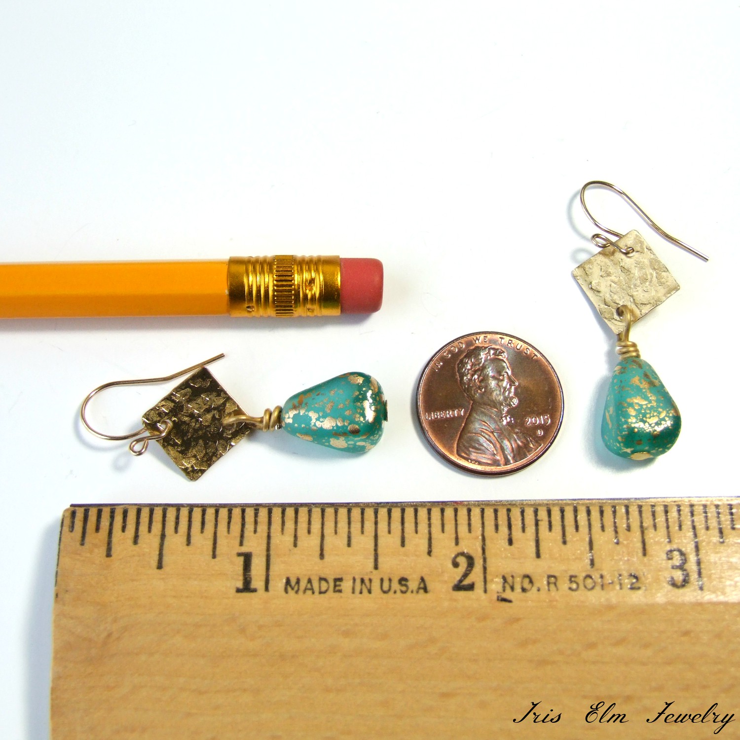 105j-aqua-蓝色-金色-玻璃-黄铜耳环-镀金耳线-手工制作的artisan-jewelry.jpg