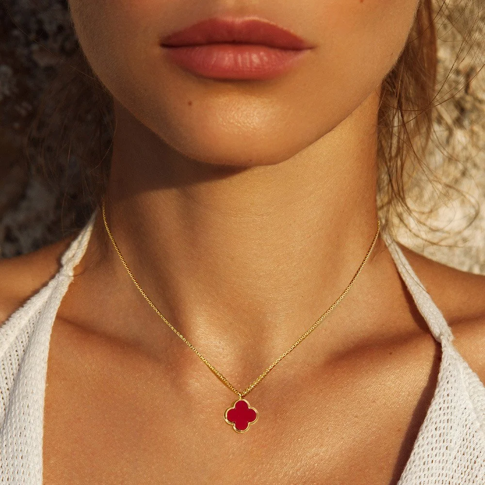 Gold Dipped Quatrefoil Pendant Necklace- Small — DazzleBar