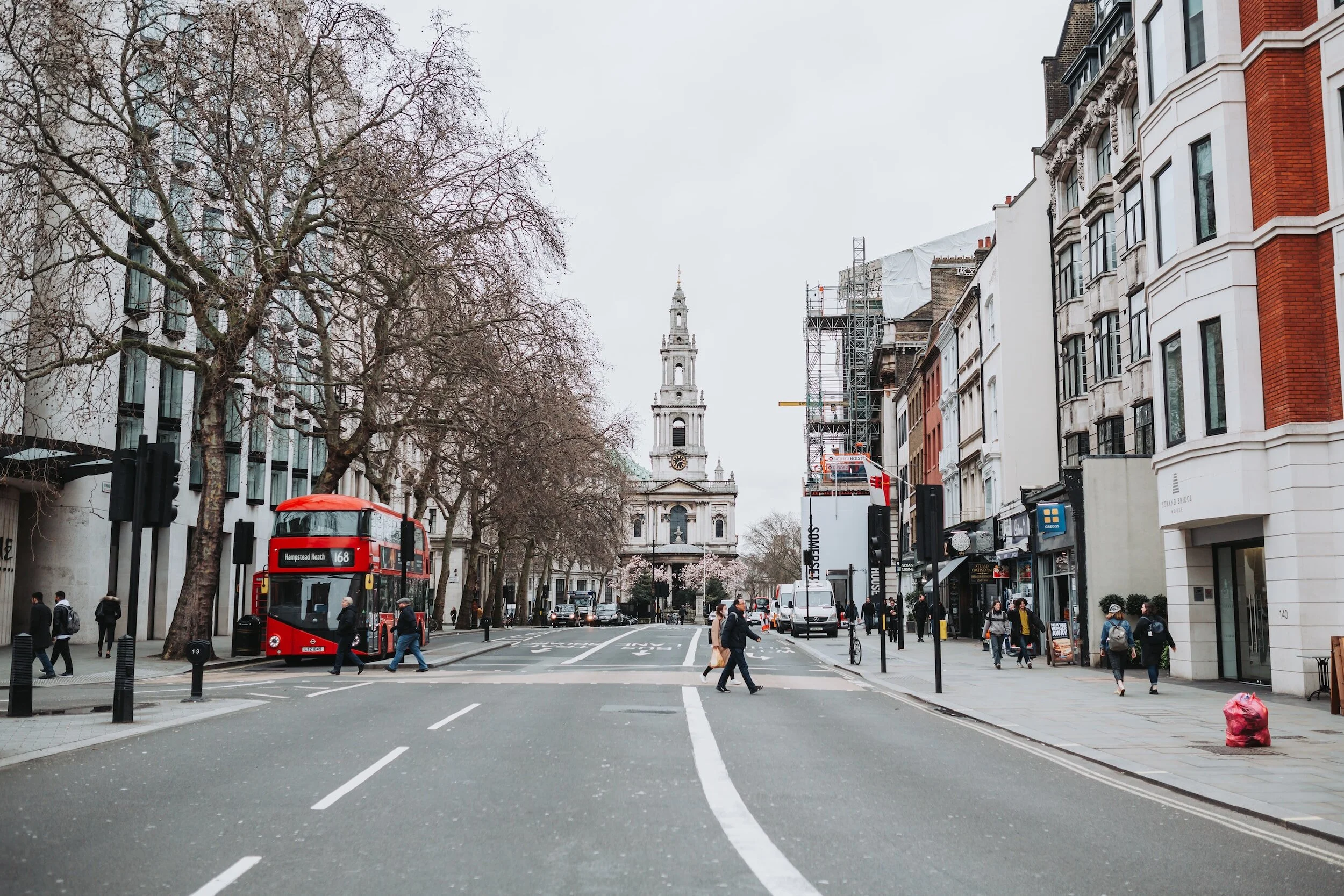Legal & General survey shows Britons love their high streets but half seen shop closures