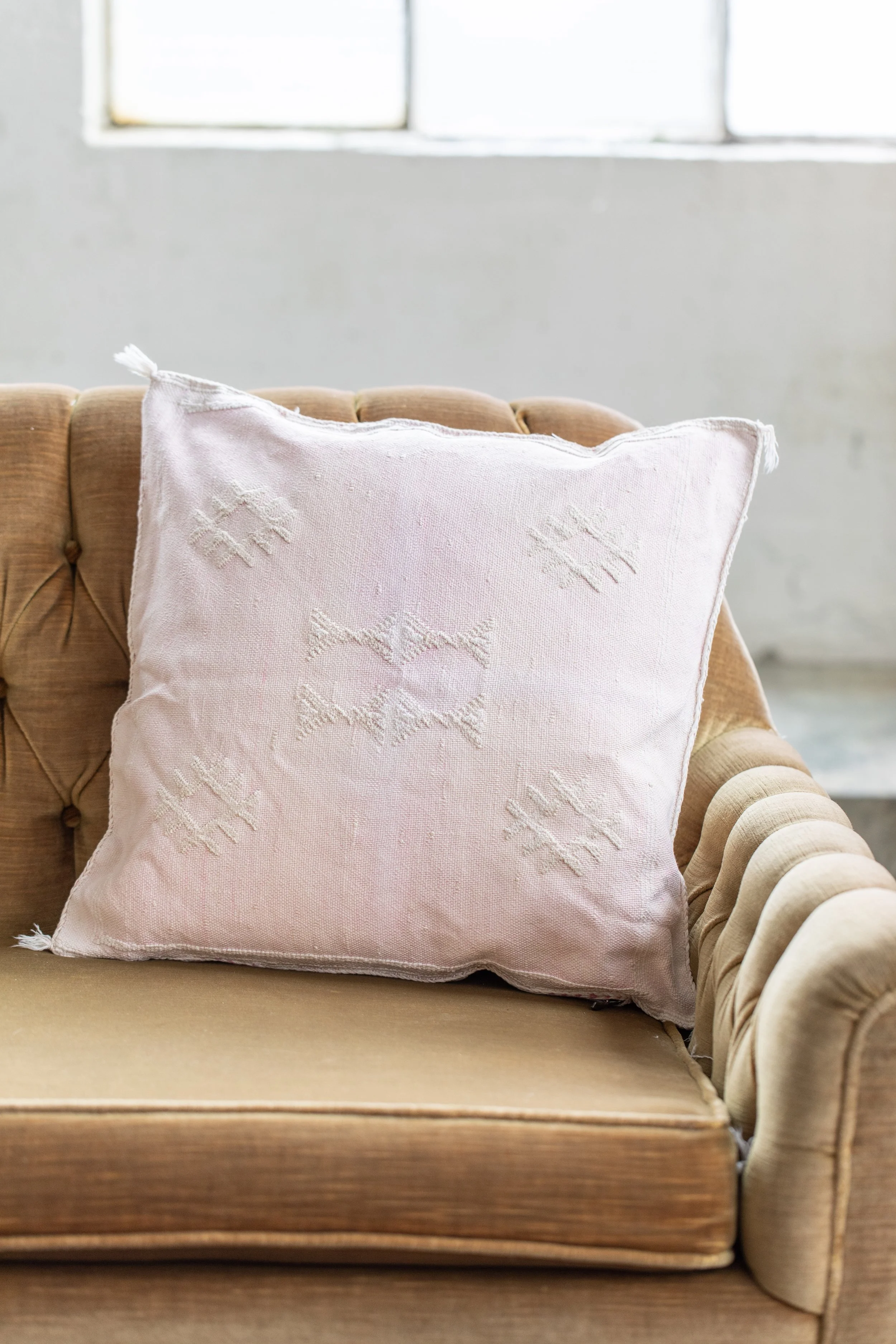 Pottery barn cheap moroccan pillow