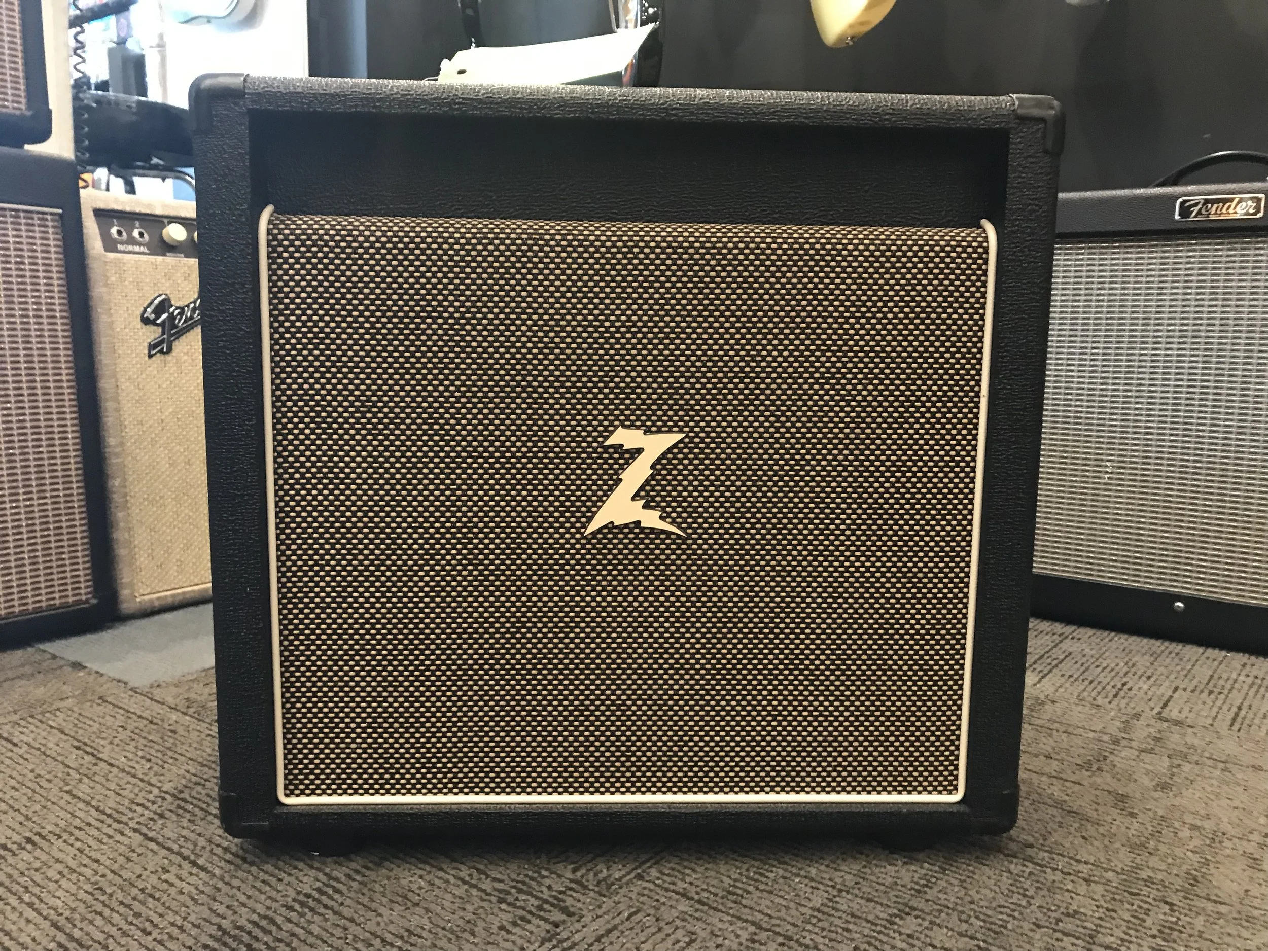 Dr Z 1x10 Extension Cabinet With Kaos Music Centre Toronto