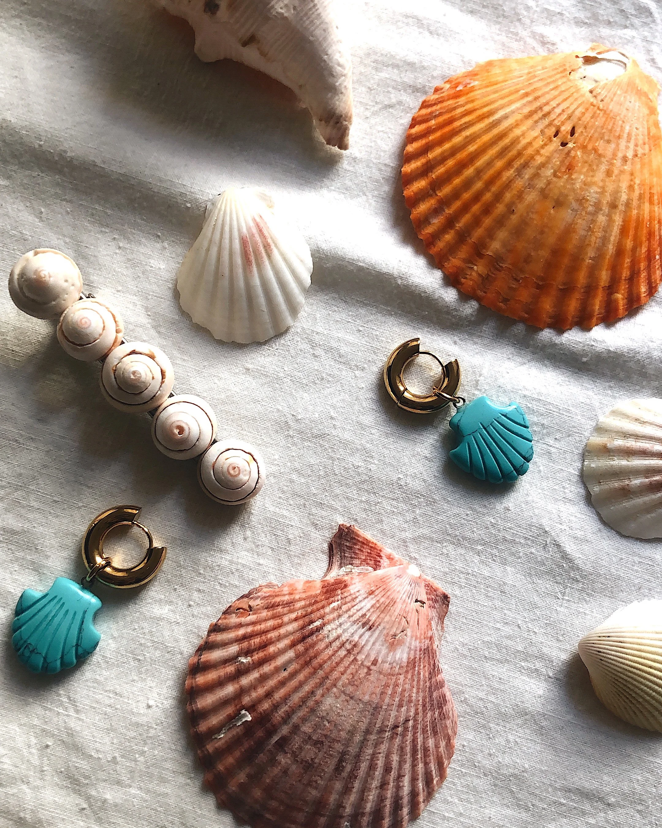 ◇Monday Edition◇ [usual ME] half seashell earrings il_1080xN.4473989938_94zp.jpg