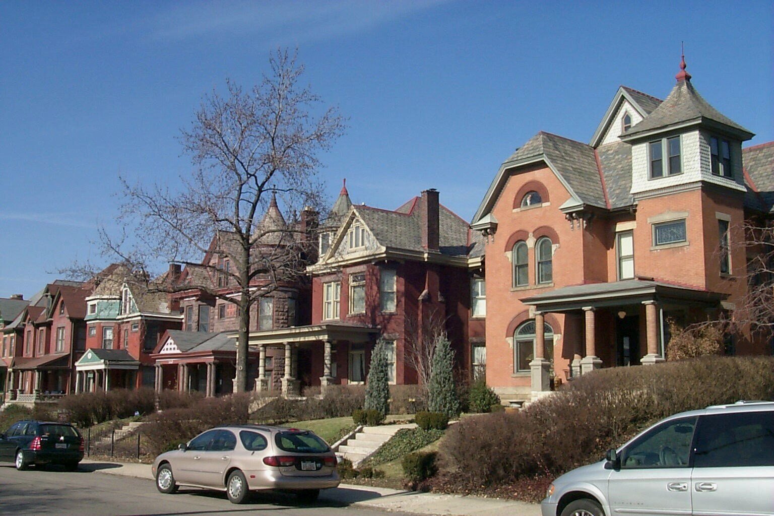 UrbanHousingVVc.jpg