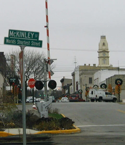 McKinley_St_worlds_shortest.jpg