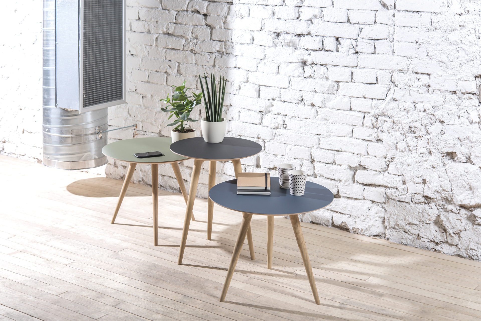 Arp Side Tables Gazzda
