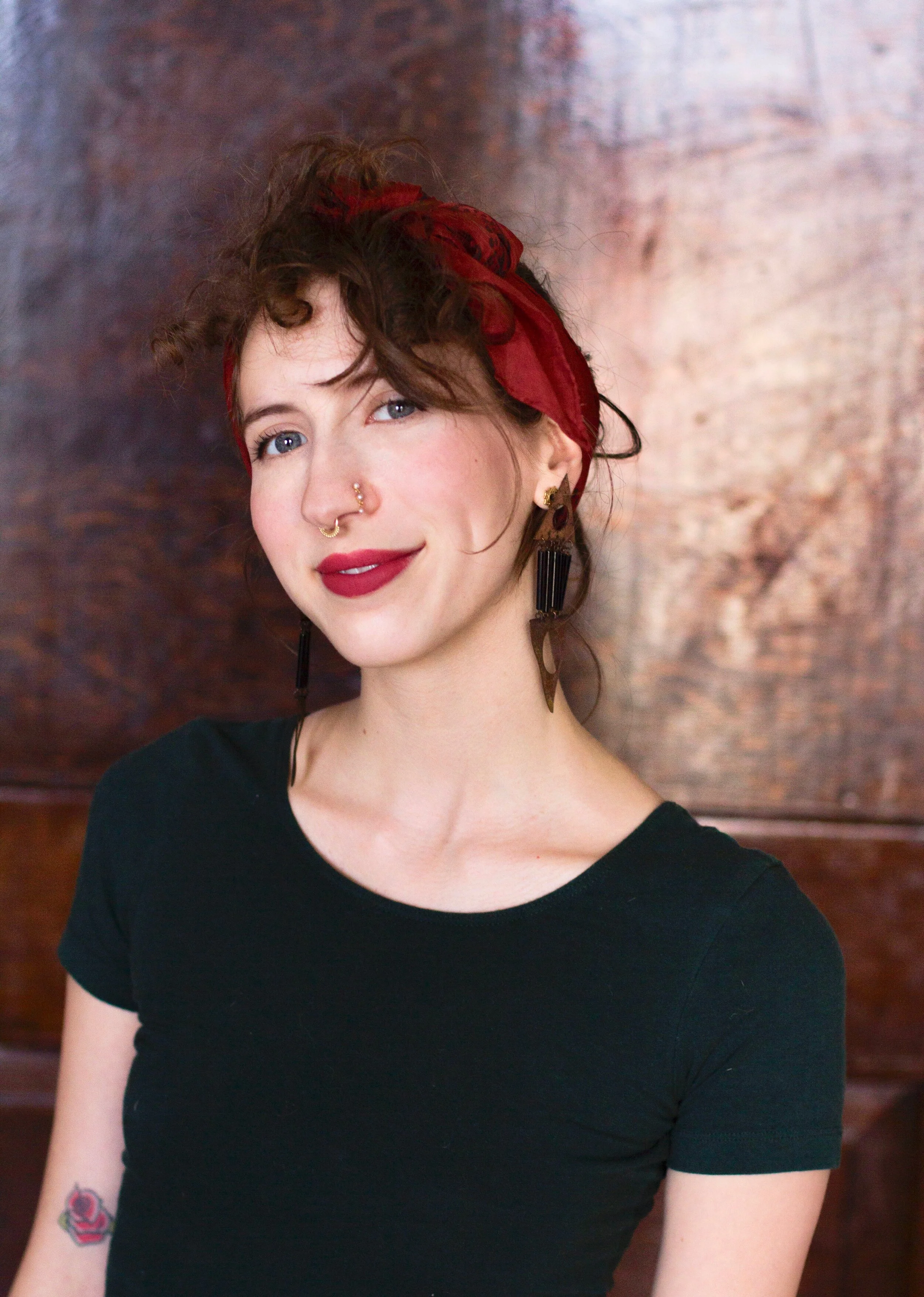 奥利维亚·德威尔(Olivia Dwyer).jpg