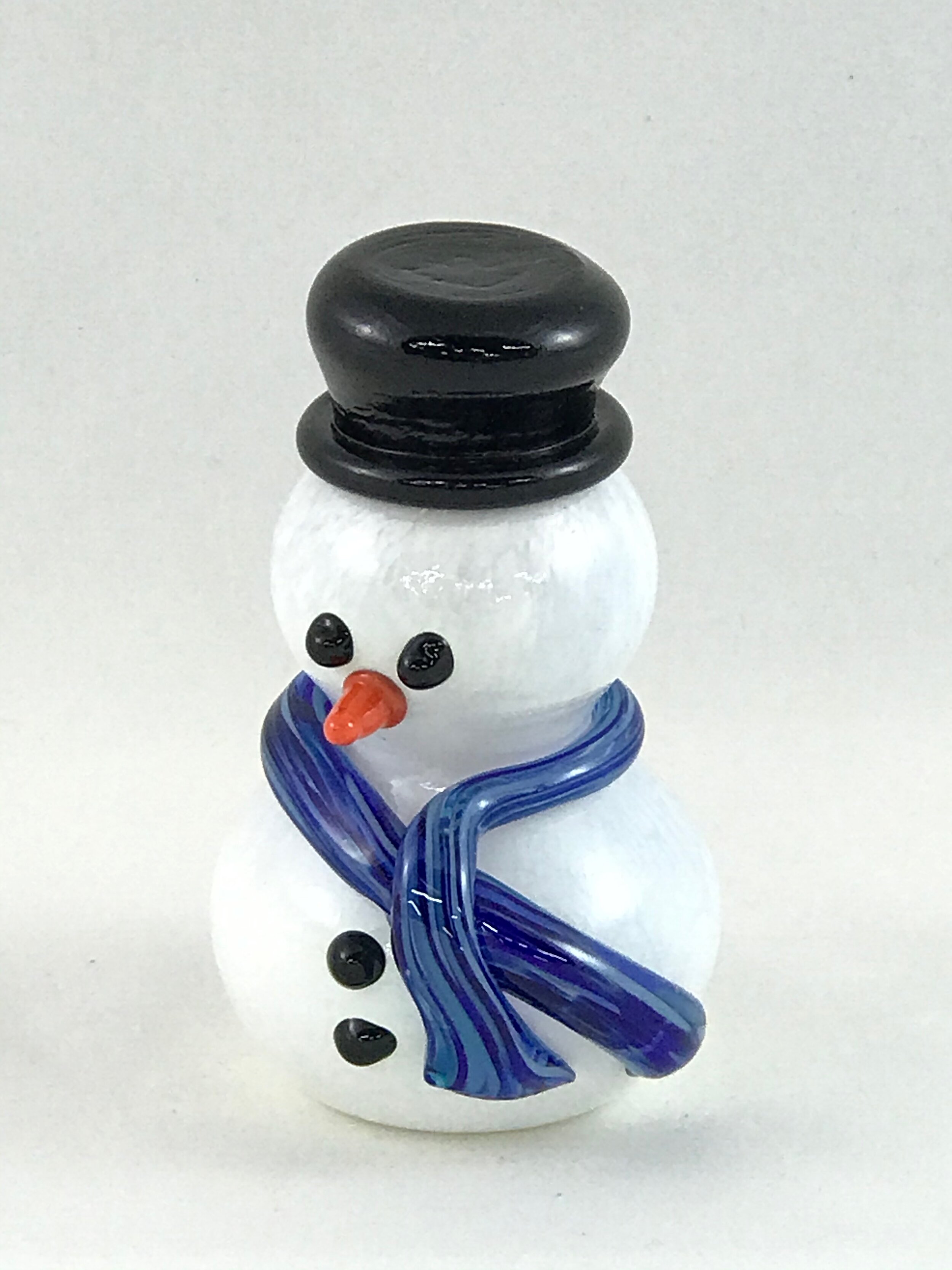 aaron_buchholz_blown_glass_sno