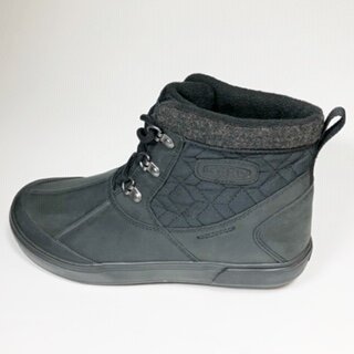 keen elsa ii quilted ankle boots