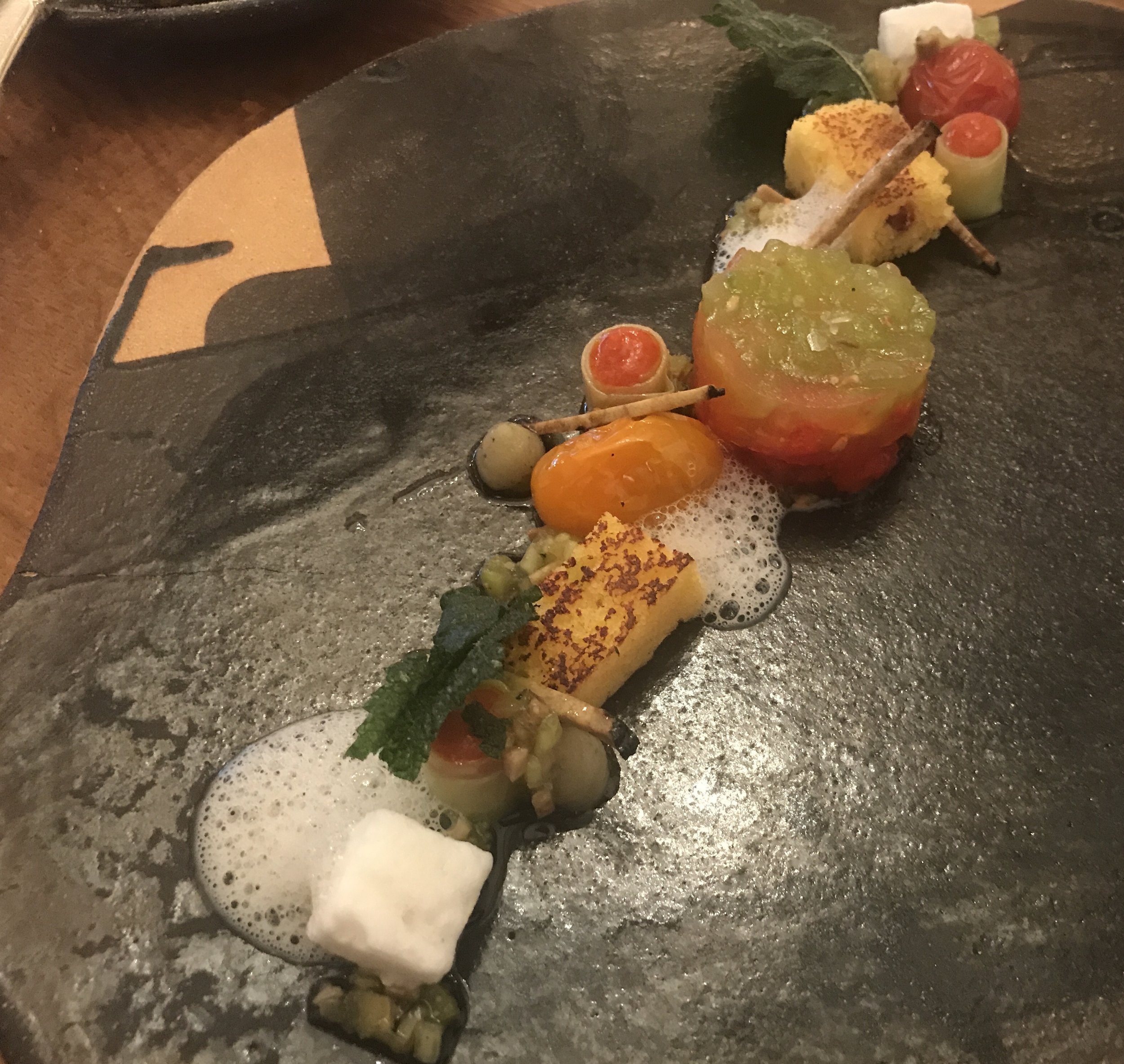 番茄和霍格在, Maison Jenet