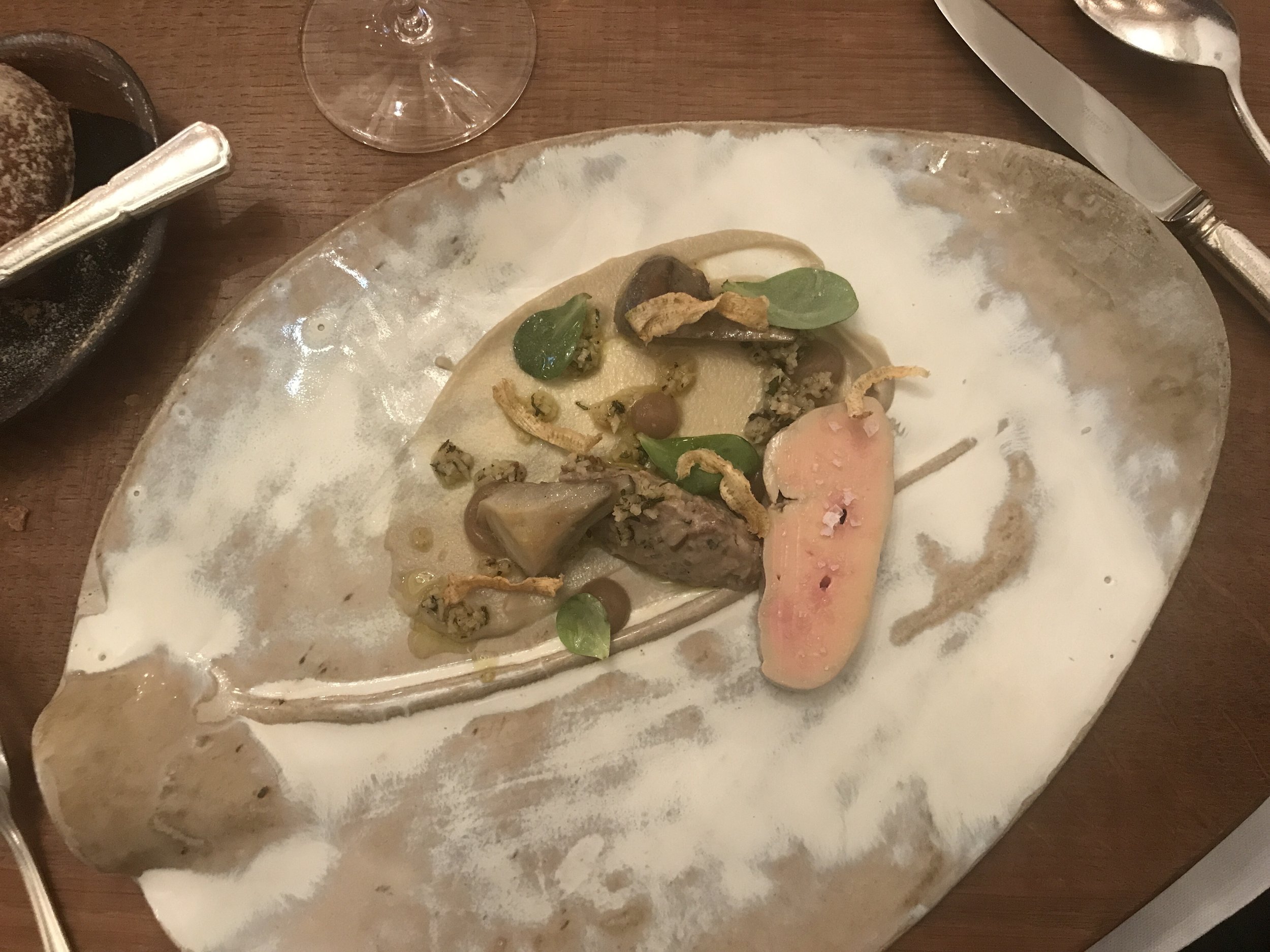 偷猎鸭鹅虫gras与丹纳椒, Maison Jenet
